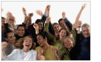 Foule aux bras levés Foule